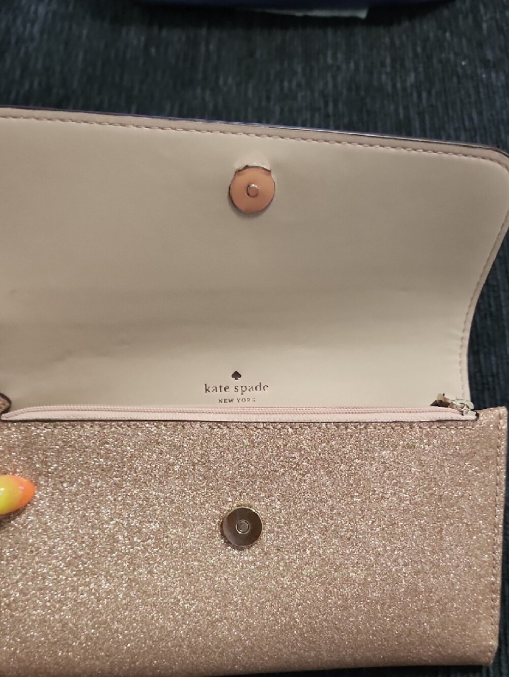 kate spade glitter wristlet in rose gold tone - Picture 4 of 7